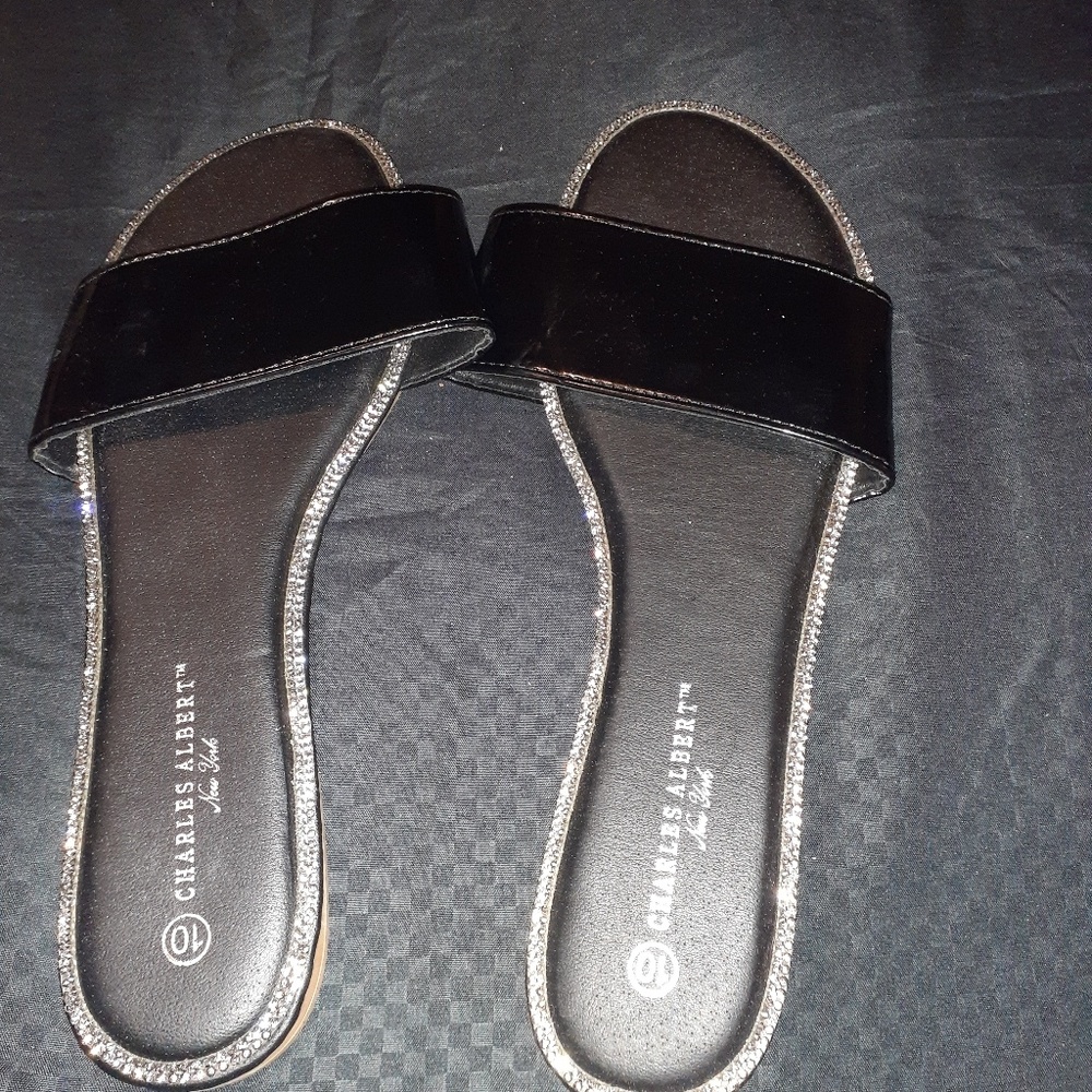 Slide on slippers size 10